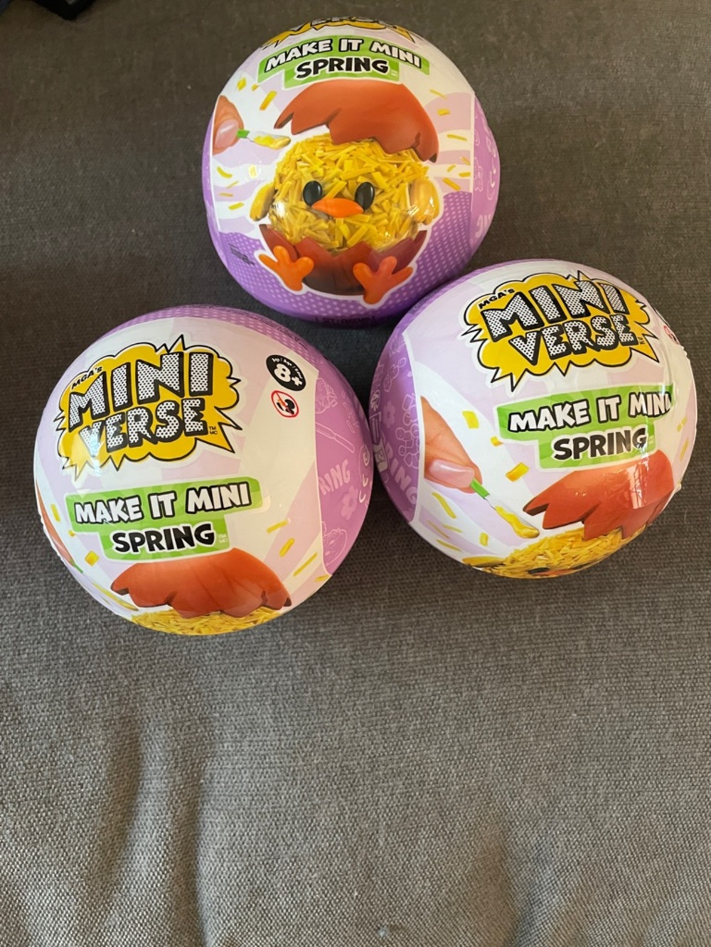 Mini Verse Make It Mini Spring Toy Balls – Purple, White, Yellow, Orange